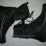 Ботинки черные со вставками фото
