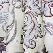 Портьерная ткань с люрексом растительный рисунок цвет полотна бежевый рисунок серебро с бордовым