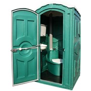 Установка мобильных туалетных кабин фотография