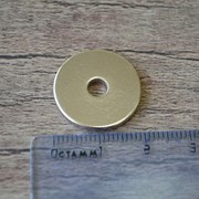 Неодимовый магнит (N35). Кольцо 20*(4,5)*2 мм