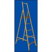 Стремянка диэлектрическя с симметричной опорой телеком с широкими ступенями Луч ССС-3,1ТШ фото