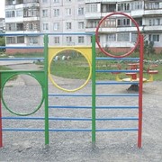 Детские игровые площадки металлические. фотография