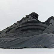 Кроссовки Adidas Yeezy Boost 700 v2 Vanta new