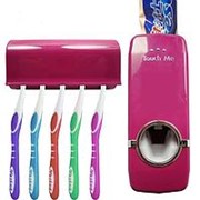 Автоматический дозатор для зубной пасты вместе с пятью креплениями для зубных щеток семейный комплект фотография