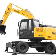 Колесный экскаватор R140W-7 фото