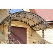 Кованые козырьки на дом фото