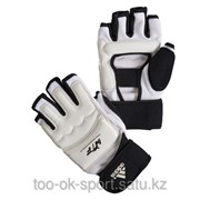 Перчатки для тхэквондо боевые Adidas WTF Fighter Gloves