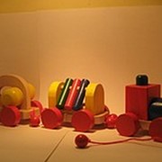 Детский деревянный музыкальный поезд для самых маленьких