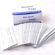 Дезинфицирующие салфетки Alcohol Pads, 100 шт фотография