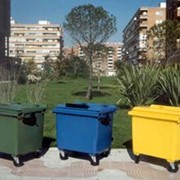 Контейнеры мусорные пластиковые фото