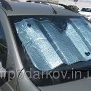 Солнцезащитная шторка на лобовое стекло автомобиля 330 фото