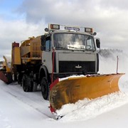 Машина аэродромная уборочная Амкодор 9463 фото