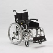 Кресло-коляска для инвалидов FS108LA фото