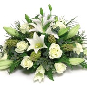 Композиции из цветов лилии и розы фото