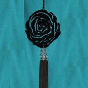 Медальон для шторы в форме розы F 03 черный