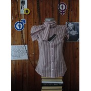 Женская блузка с коротким рукавом фотография