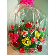 Букет цветов - композиция из конфет фото