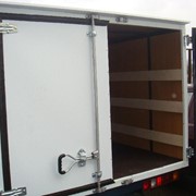 Промтоварный фургон каркасного типа с внутренней обклейкой панелями ХДФ