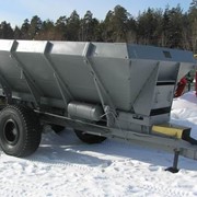Машина для внесения минеральных удобрений и извести МВУ-12 фото