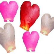 Комплект небесных фонариков сердец с 5 шт. фотография