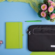 Набор подарочный LEVEL UP: бизнес-блокнот, ручка, чехол для планшета, зеленое яблоко фото