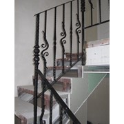 Лестницы маршевые и винтовые, с промежуточными площадками и без них фото