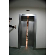 Створки дверей лифта