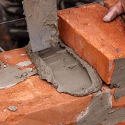 Кирпич цементно-песчанный фото