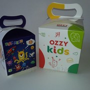 Картонная упаковка Кидс меню, коробочка для детских обедов