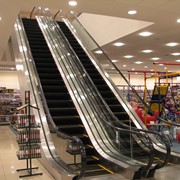 Эскалаторы для крупных торгово-выставочных центров фото