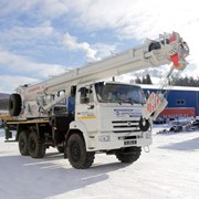 Кран автомобильный КС-55732 Челябинец КАМАЗ-43118, 25 тонн,3 секции стрелы фотография