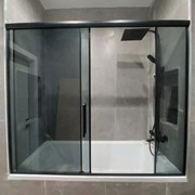Душевая кабина с раздвижными дверями фото