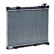 Радиатор охлаждения Sorento (06-) 2.5Tci MT LUZAR фото
