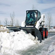 Уборка и вывоз снега (Bobcat, Unc) фото