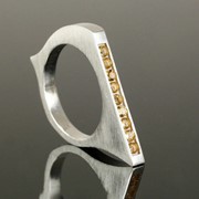 Серебряное кольцо «Snail» с цитрином от WickerRing фотография