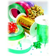 Широкий ассортимент подарочной продукции и упаковки для цветов способен удовлетворить самого капризного покупателя. фото