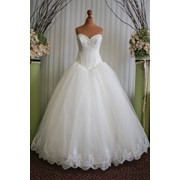 Платье свадебное пышное 42M14-18