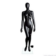 Манекен женский, абстрактный, для одежды в полный рост, цвет черный глянец, левая нога немного согнута в колене. MD-CFWW 124 фото