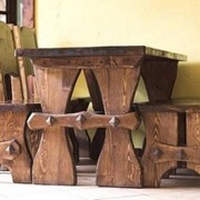 Мебель из массива: для баров, ресторанов, дома, квартиры. фото