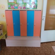 Шкафы раздевальные для школы детского сада