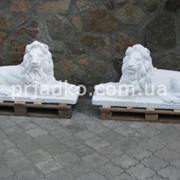 Скульптура львы