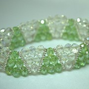 Браслет из циркона (зеленый, треугольный) фото