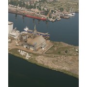 Экспорт зерновых Украина, Николаев речной зерновой склад фото