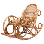 Кресло-качалка Novo с подушкой золотистый мед
