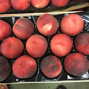 Продаем персики из Испании фотография