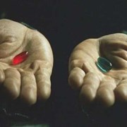 Синие и красные конфетки-таблетки из Матрицы