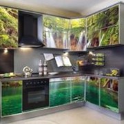 Кухня с фотофасадом (водопад) фото