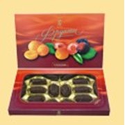 Шоколадные конфеты с сухофруктами фото