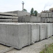 Блоки бетонные для стен подвалов фото