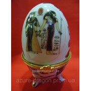 Шкатулка-яйцо из фарфора 32531407